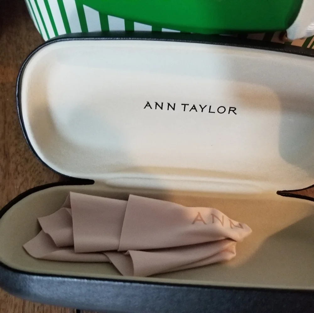 Ann Taylor Tortoise Shell Women's Sunglasses - Picture 3 of 8